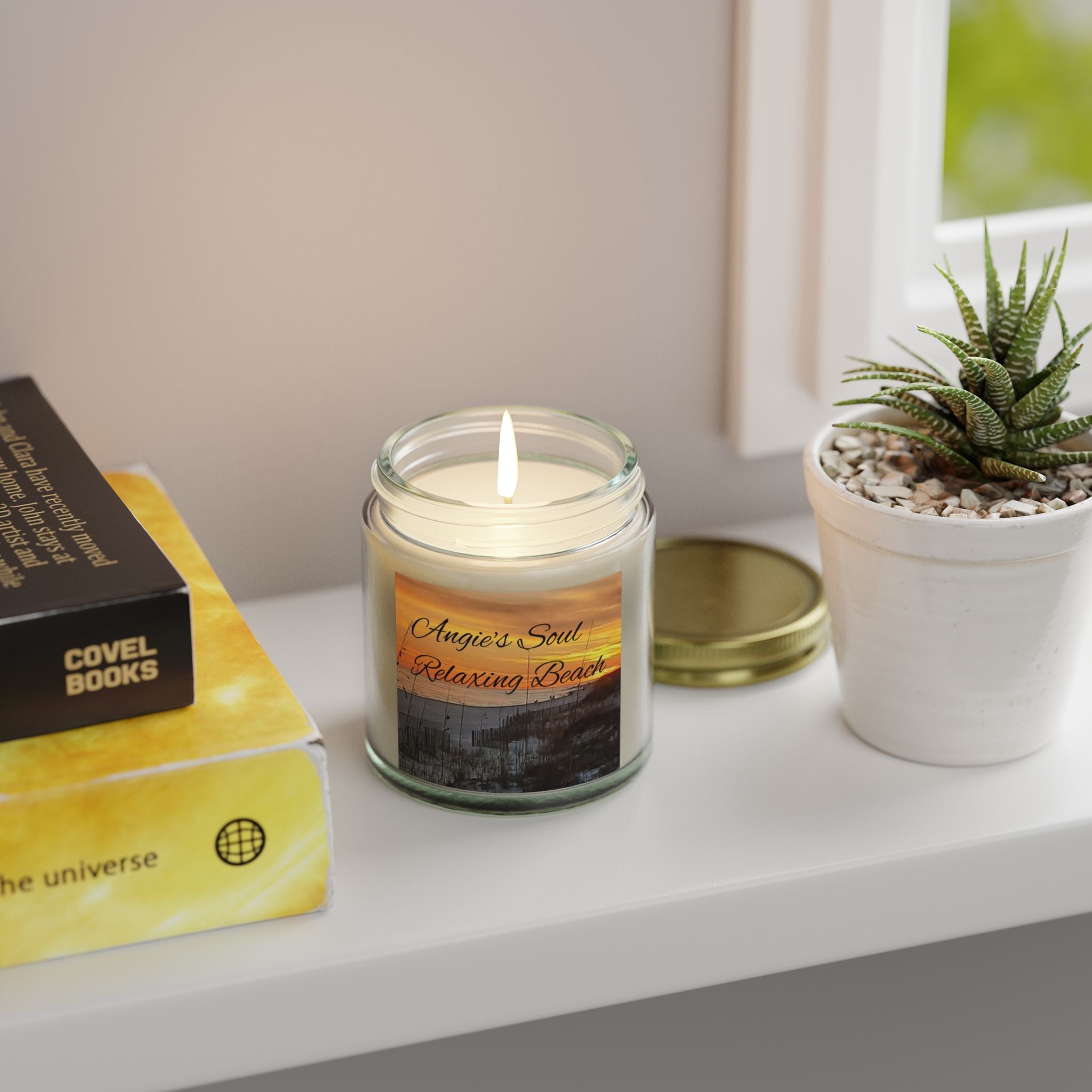 Relaxing Beach Scented Candle - Coconut Apricot Wax