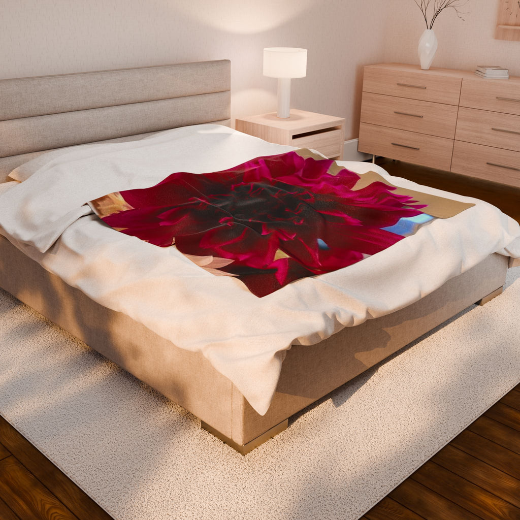 Velveteen Plush Blanket — Deep Magenta Dahlia Floral Throw